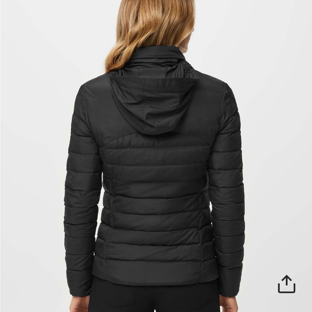 On Shift Packable Puff Jacket Xs In Green - image 3